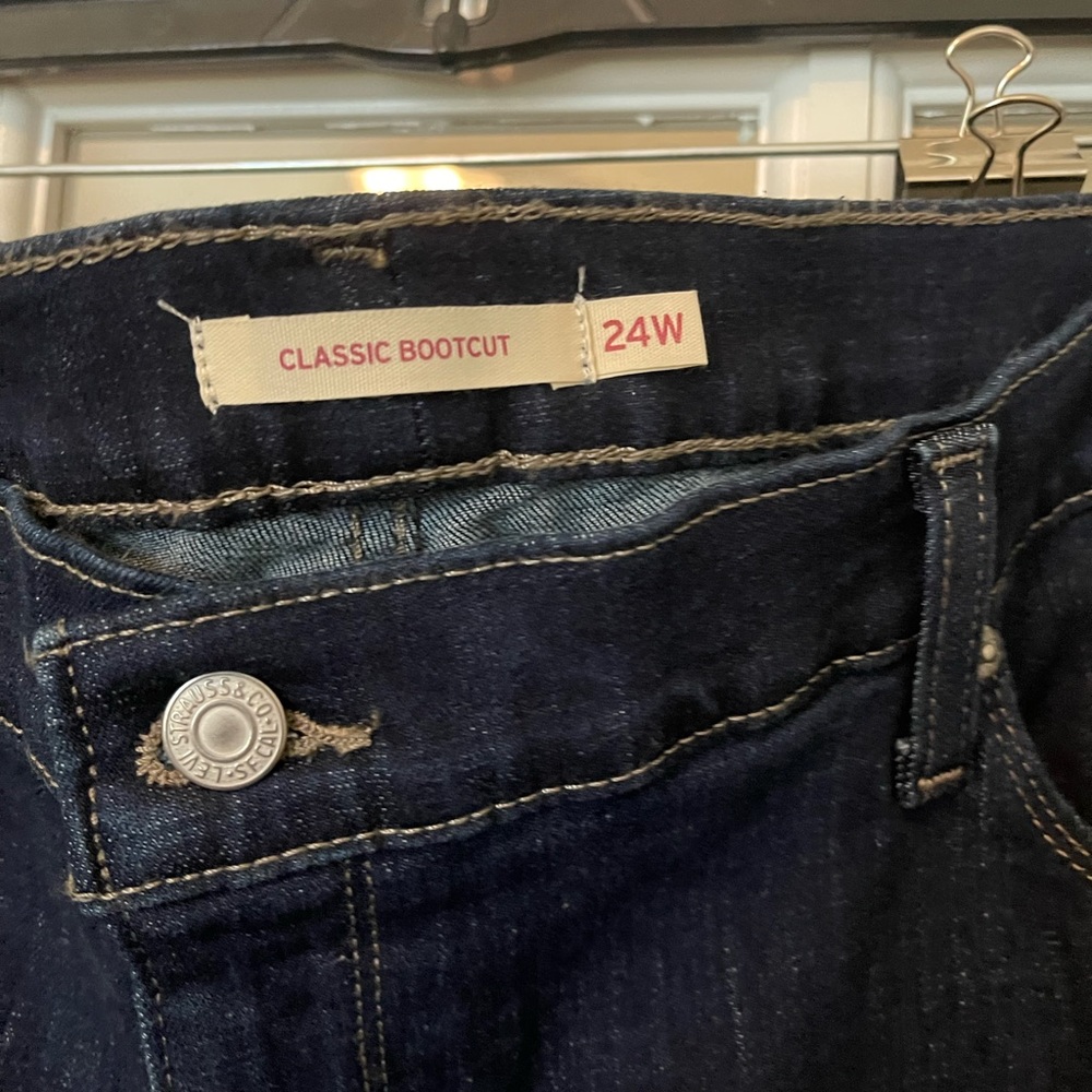 Plus Size Jeans - Picture 4 of 6